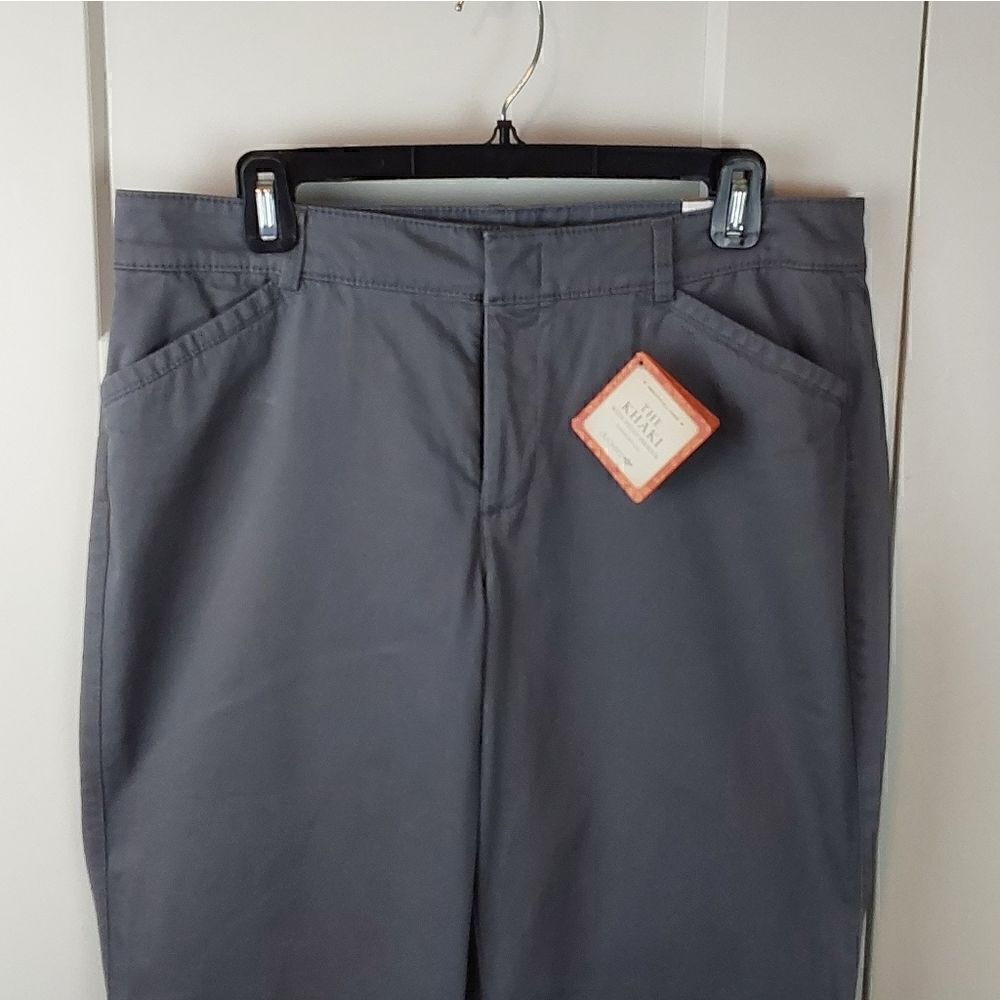 Dockers Khaki Gray Sz 12M NWT